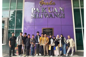 Reportase Kegiatan Seminar Wirausaha: “ASEAN YOUTH MOVEMENT”