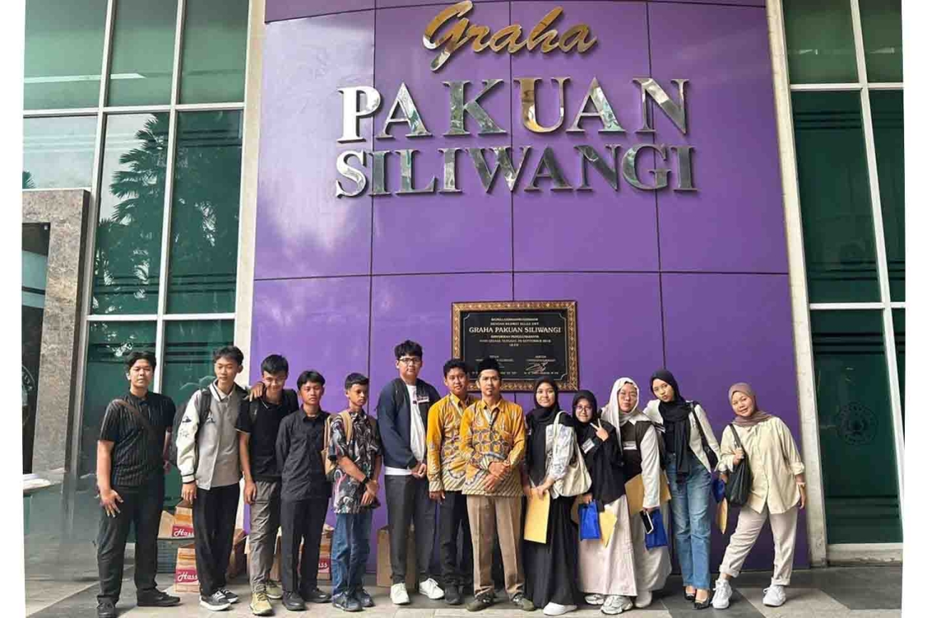 Reportase Kegiatan Seminar Wirausaha: “ASEAN YOUTH MOVEMENT”