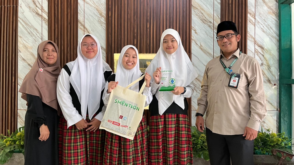 Siswa SMAIT BBS Bogor Raih Juara 1 dan Best Speaker pada NSDC SMENTION 2026 Tingkat Nasional