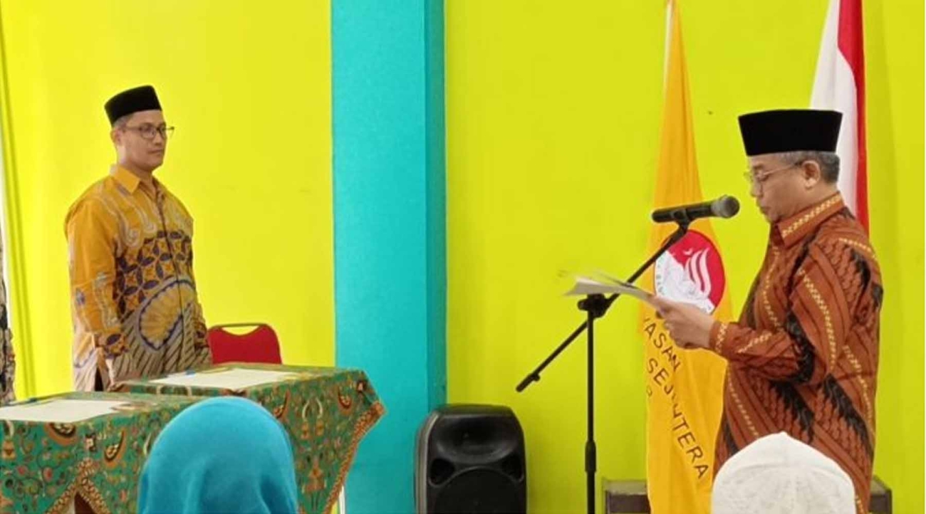 Marius Suliarso, M.Pd. Kepsek SMAIT Bina Bangsa Sejahtera Yang Baru Menciptakan Generasi Islami.